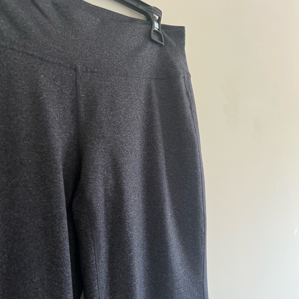 Athleta Fushion wide leg  yoga pants - Picture 4 of 12